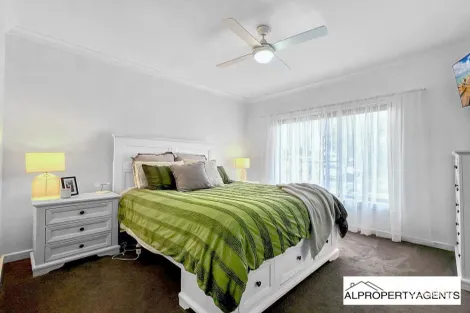 Property photo of 5 Banool Street Horsham VIC 3400