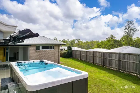 Property photo of 30 Scenic Southside QLD 4570