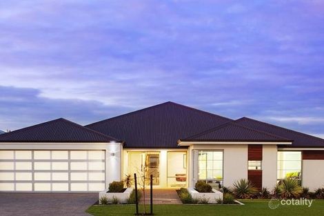 Property photo of 10 Strathmore Close Baldivis WA 6171