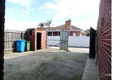 Property photo of 30 Garnsworthy Street Springvale VIC 3171