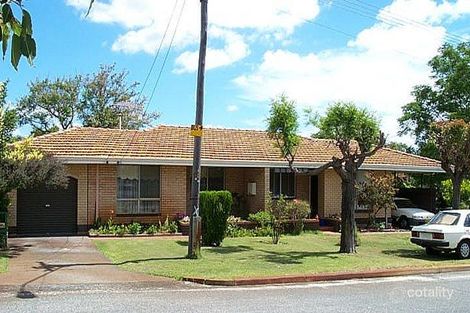 19b Johnsmith St, Morley, WA 6062