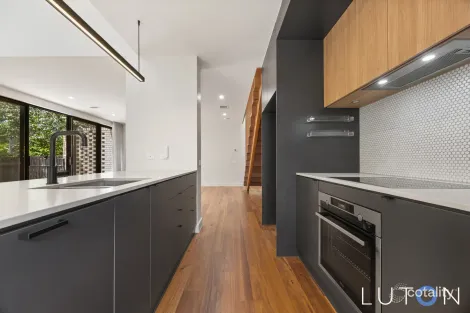 Property photo of 2/17 Coane Street Holder ACT 2611