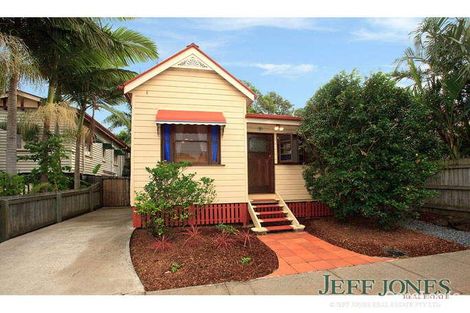 Property photo of 11 Flower Street Woolloongabba QLD 4102