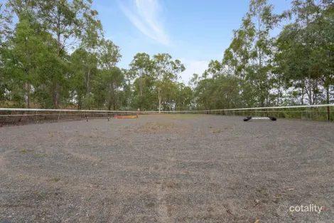 Property photo of 5 Buckingham Mount Hallen QLD 4312