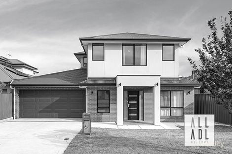 Property photo of 1 Auriel Way Valley View SA 5093