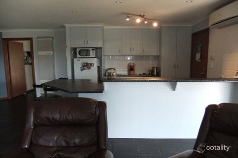 Property photo of 10 Braxton Close Mount Gambier SA 5290