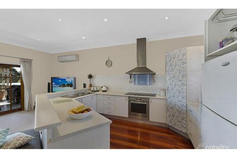 Property photo of 19 Mackay Drive Tumbi Umbi NSW 2261