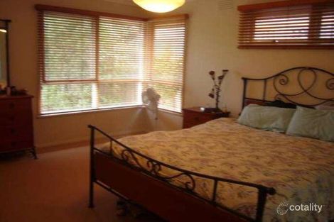 Property photo of 3 Myddleton Drive Viewbank VIC 3084