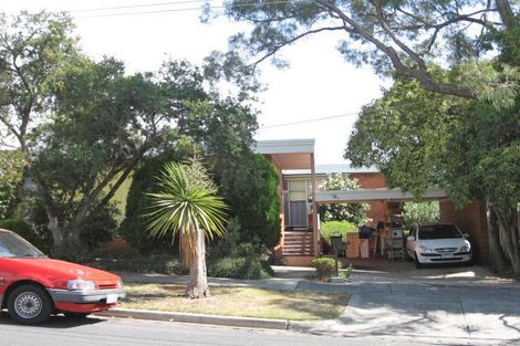 5 Meldrum St, Kew East, VIC 3102