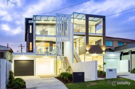 97 Mclennan St, Wooloowin, QLD 4030