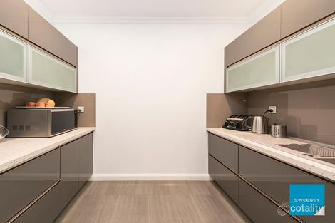 Property photo of 30 Arbourton Avenue Rockbank VIC 3335