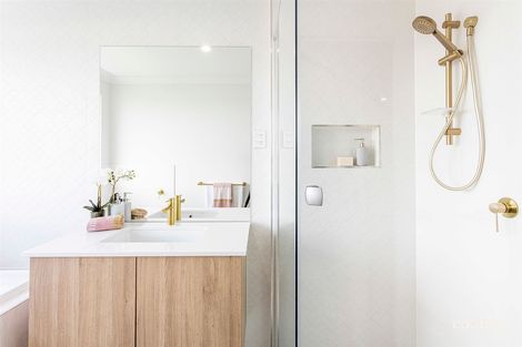 Property photo of 1 Acacia Loop Greenbank QLD 4124