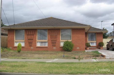 11 Camelot Dr, Albanvale, VIC 3021