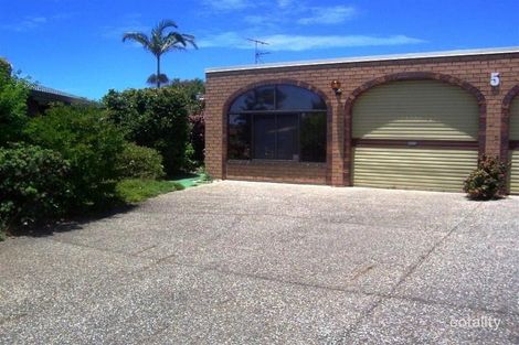 1/5 French Ct, Golden Beach, QLD 4551