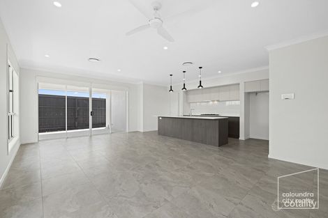 Property photo of 38 Snowy Crescent Nirimba QLD 4551