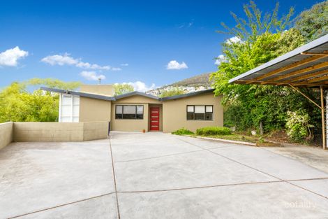 6 Wandeet Pl, Sandy Bay, TAS 7005