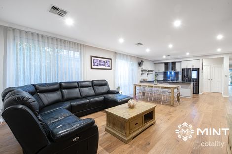 Property photo of 43 Central Avenue Beaconsfield WA 6162