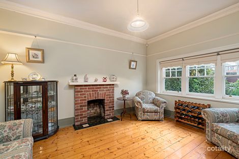 Property photo of 25 Roland Avenue Strathmore VIC 3041