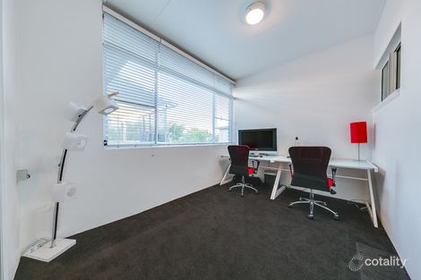 Property photo of 13/654-664 Kingsford Smith Drive Hamilton QLD 4007