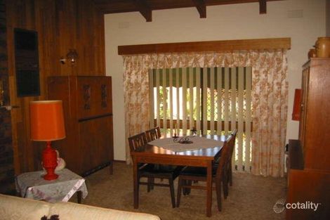 Property photo of 11 Nantilla Crescent Werribee VIC 3030