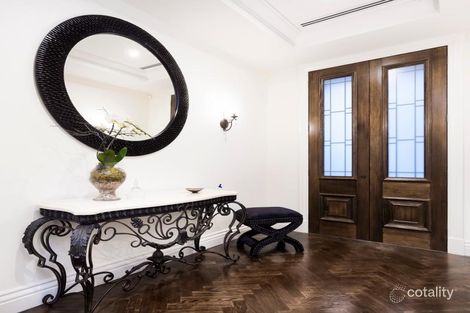 Property photo of 7 Gwenda Avenue Canterbury VIC 3126