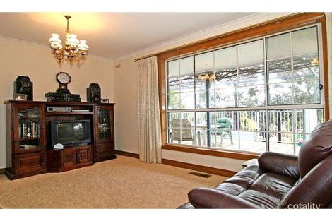 Property photo of 42 Harley Street Strathdale VIC 3550