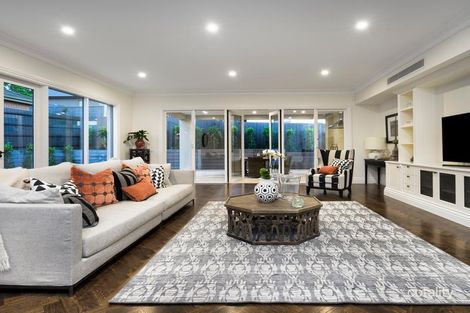 Property photo of 7 Gwenda Avenue Canterbury VIC 3126