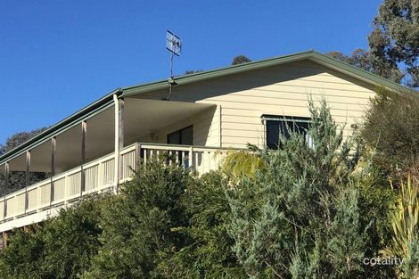 205 Ti Tree Dr, Eildon, VIC 3713