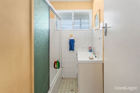 Property photo of 8 Caroline Street Riverview QLD 4303