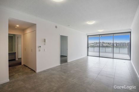 Property photo of 2105/397 Christine Avenue Varsity Lakes QLD 4227