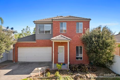 4 Salford Lane, Caroline Springs, VIC 3023
