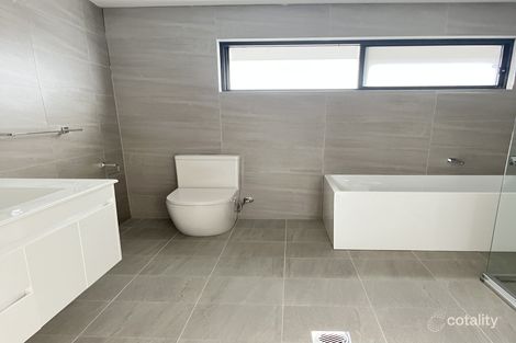 Property photo of 1 Wanda Circuit Colebee NSW 2761