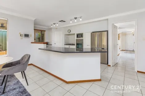 Property photo of 26 Irian Grove Riverton WA 6148