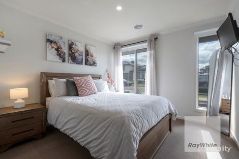 Property photo of 7 Ginger Crescent Mickleham VIC 3064