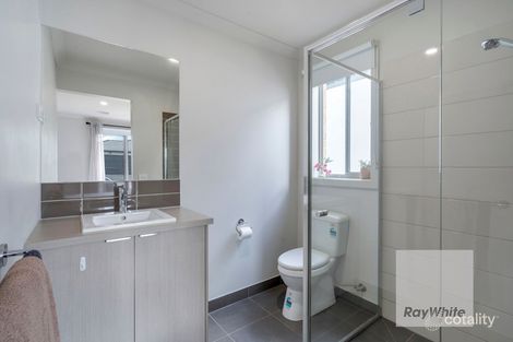 Property photo of 7 Ginger Crescent Mickleham VIC 3064