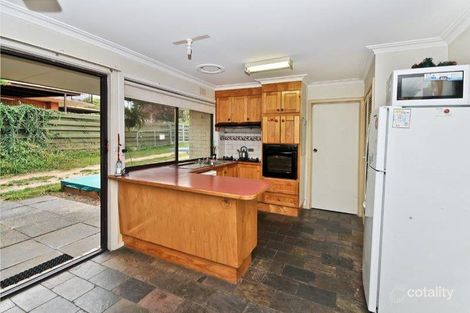 Property photo of 393 Waverley Road Mount Waverley VIC 3149