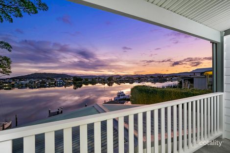 Property photo of 93 Empire Bay Drive Daleys Point NSW 2257