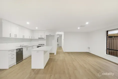 Property photo of 15 Hampton Drive Oakden SA 5086