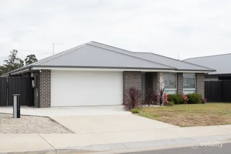 Property photo of 7 Garland Grove Youngtown TAS 7249