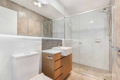 Property photo of 2/6 Tallowwood Street Seven Hills QLD 4170