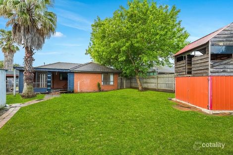 Property photo of 10 James Cook Drive Cranbourne VIC 3977
