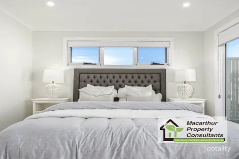 Property photo of 4 Frampton Drive Gilead NSW 2560