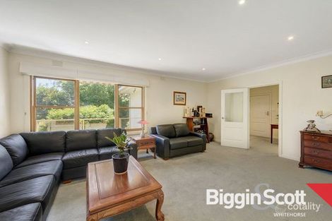 Property photo of 37 Alvie Road Mount Waverley VIC 3149