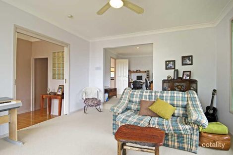 Property photo of 34 Lexcen Avenue Nicholls ACT 2913