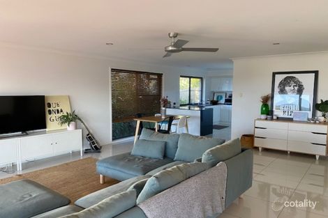 Property photo of 1/43 Newcastle Drive Pottsville NSW 2489