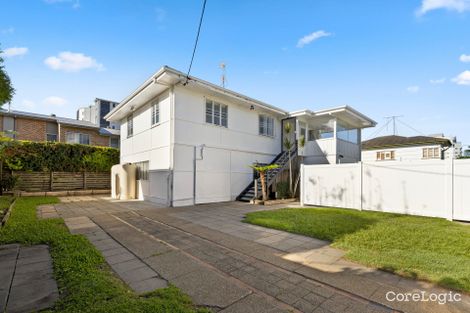 Property photo of 17 Central Street Labrador QLD 4215