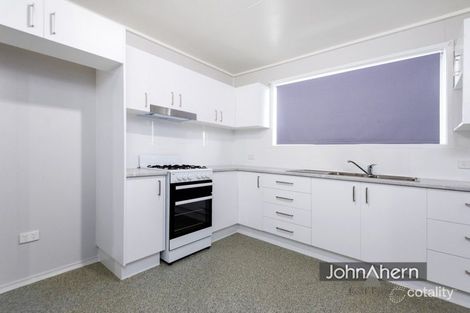 Property photo of 8 Brownvale Street Logan Central QLD 4114