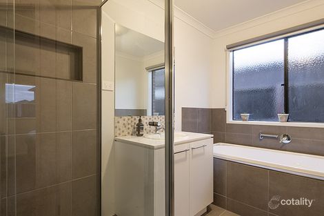 Property photo of 2 Ringtail Close Botanic Ridge VIC 3977