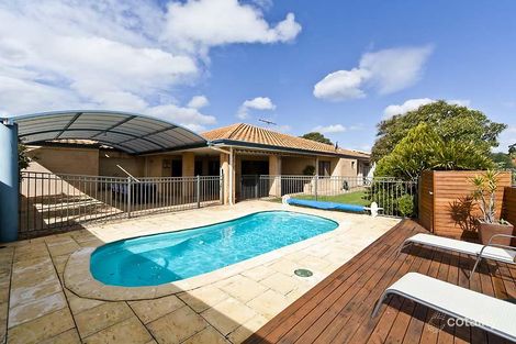 Property photo of 39 Cupello Drive Swan View WA 6056