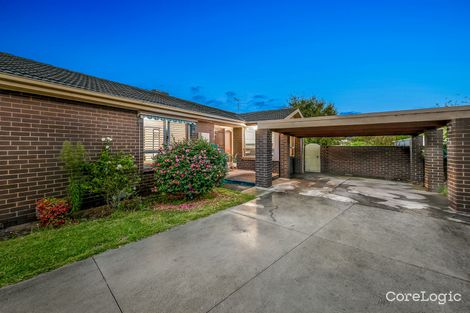 Property photo of 18 Coolibah Place Keysborough VIC 3173